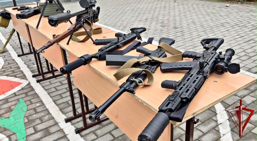 Росгвардейцы провели урок мужества в Гелдаганской средней школе