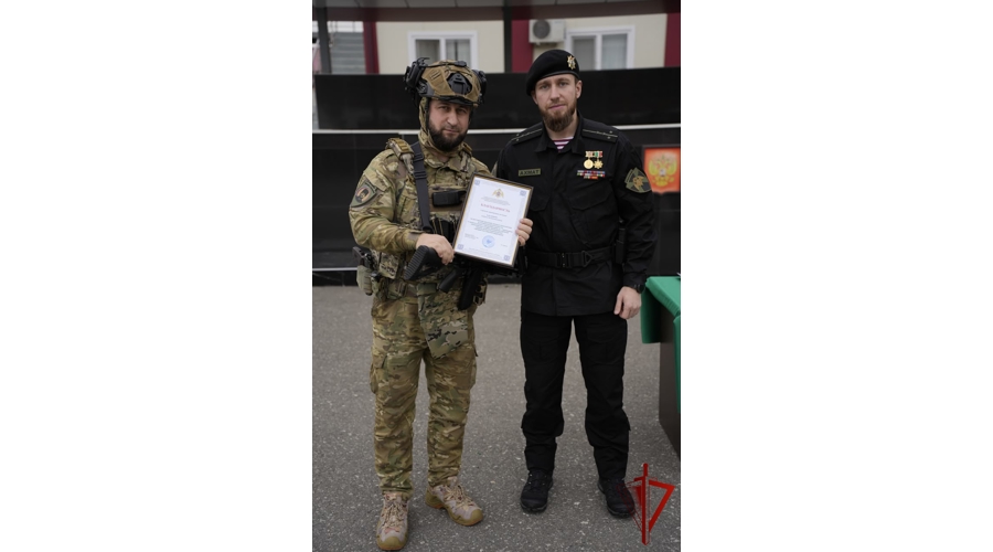 В Грозном отметили 74-ю годовщину со дня образования подразделений вневедомственной охраны Росгвардии
